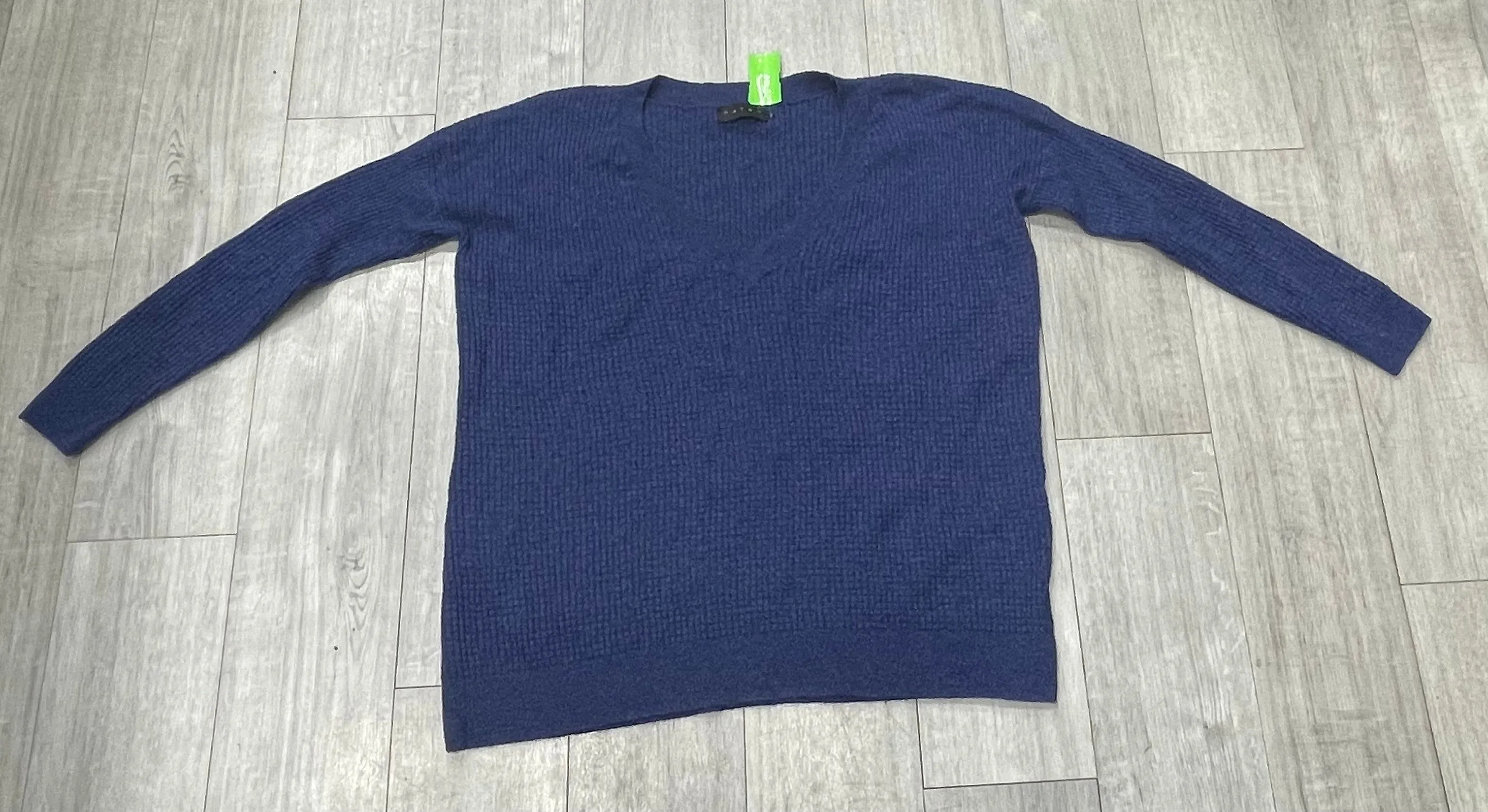 Hatch Outerwear Size Small 7007