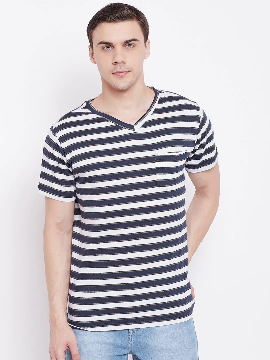 JUMP USA Men Navy Blue Striped V-neck Tshirt