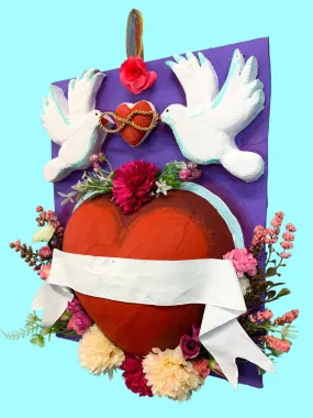 Palomas y Corazon Wall Decor