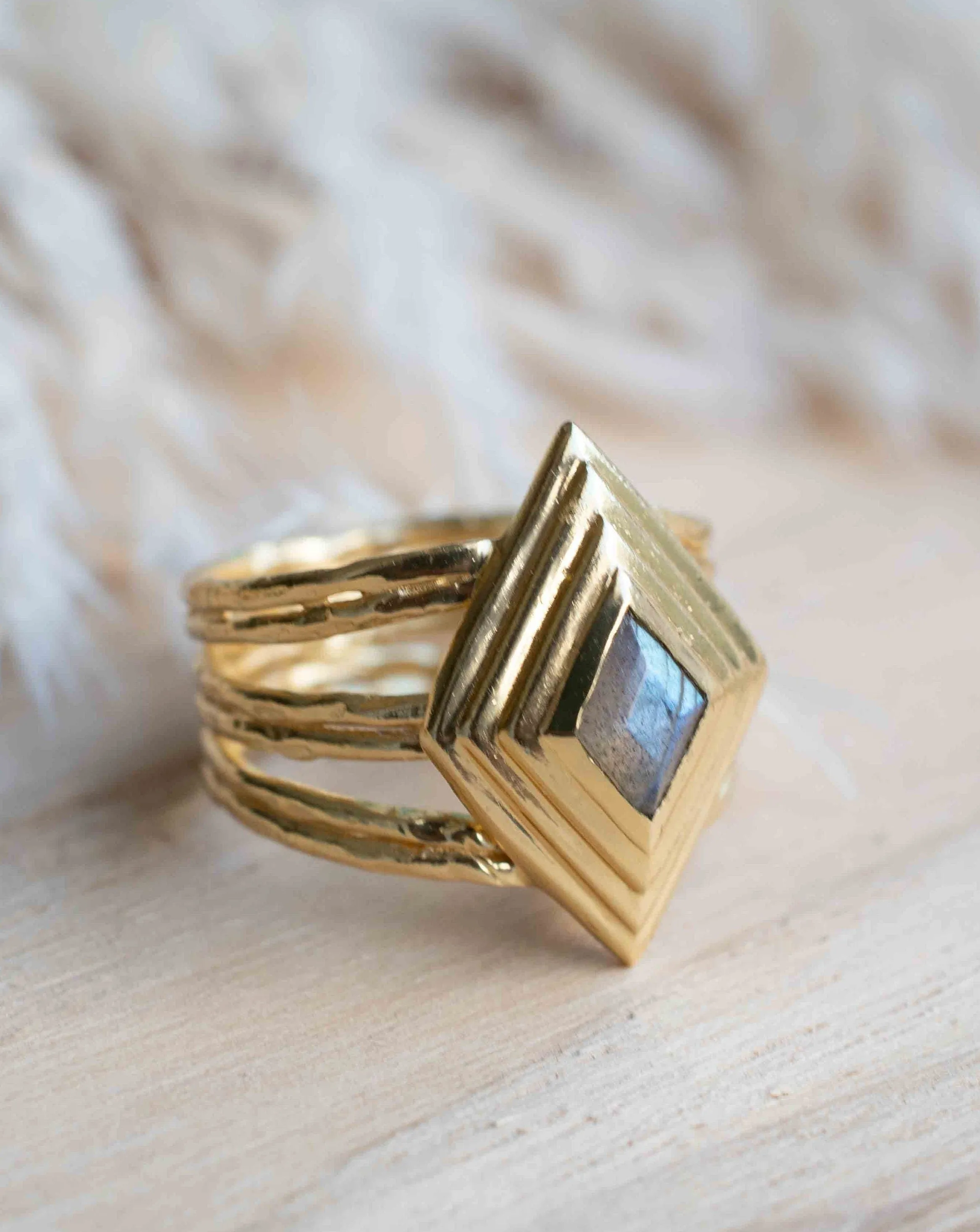 Rainbow Labradorite Ring * Gold Ring * Gemstone * Gold Plated * Statement *Bridal *Wedding * Natural * Thin *Handmade BJR301