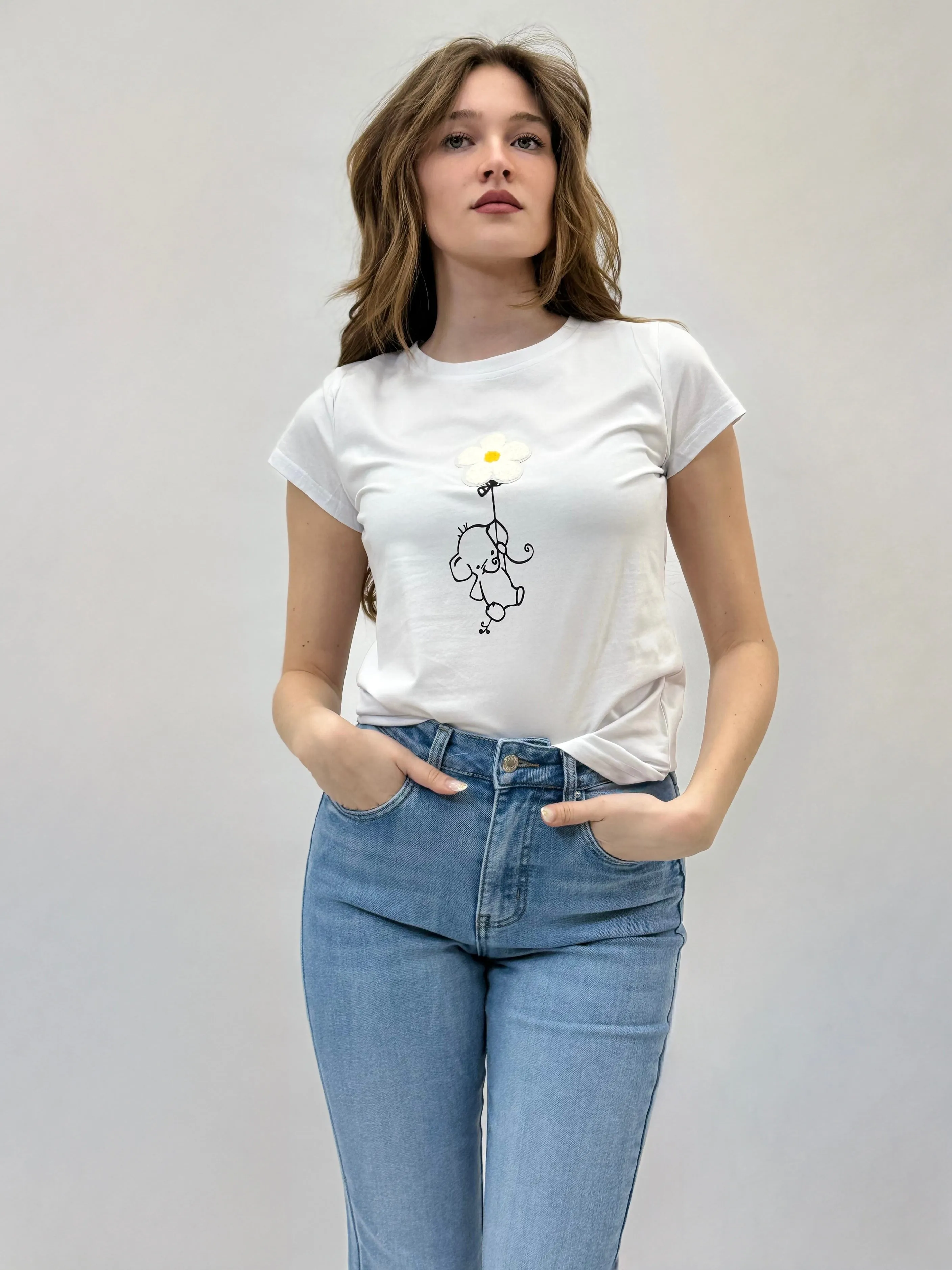 T-shirt in cotone con stampa margherita