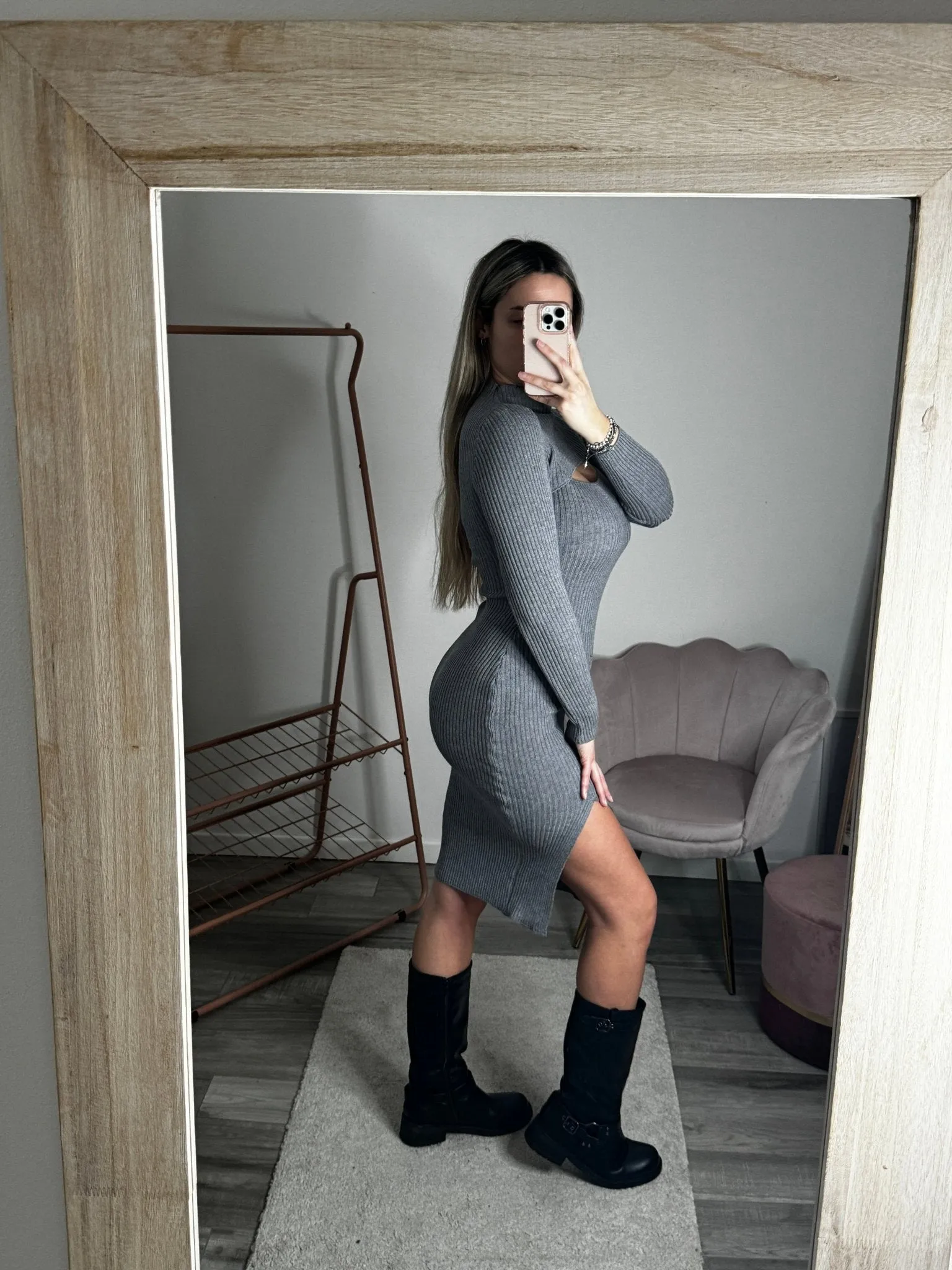 Tubino a costine cut-out con spacco